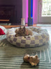 WOOFWAYZ Lavender Checkered Calming Bed