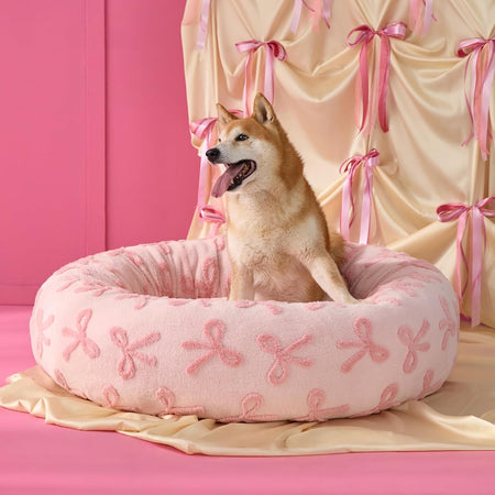 Donut Cat Beds for Indoor Cats - round Small Dog Bed Calming Pet Beds, Cute Modern Beds with Jacquard Shaggy Plush & anti Slip Bottom, 20 Inch, Pink Taffy